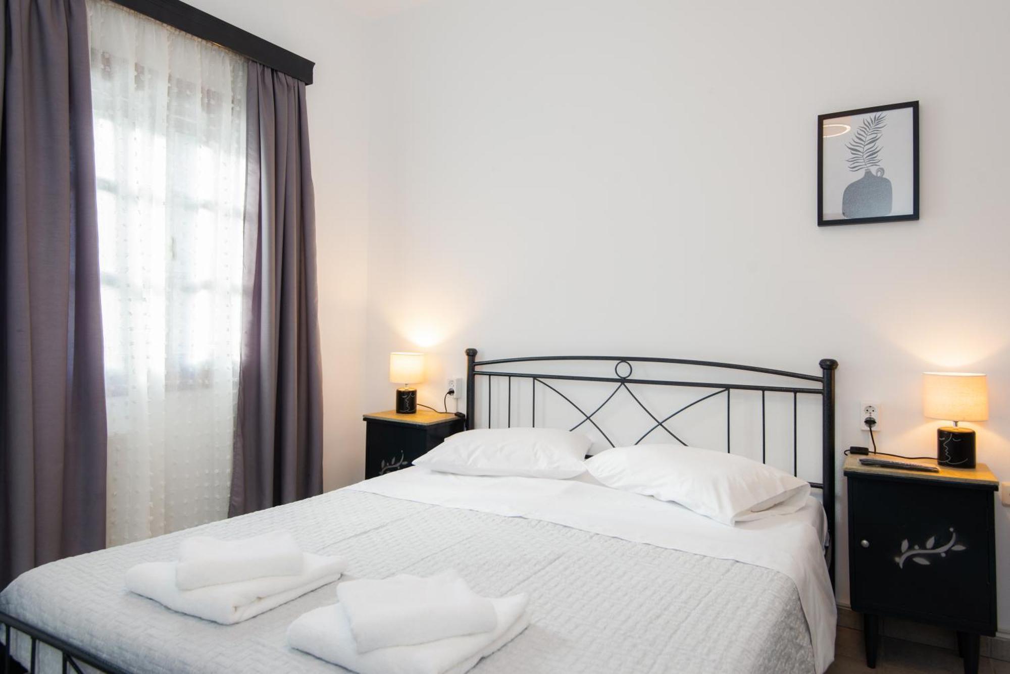 Pigi Rooms Аполлонія Екстер'єр фото