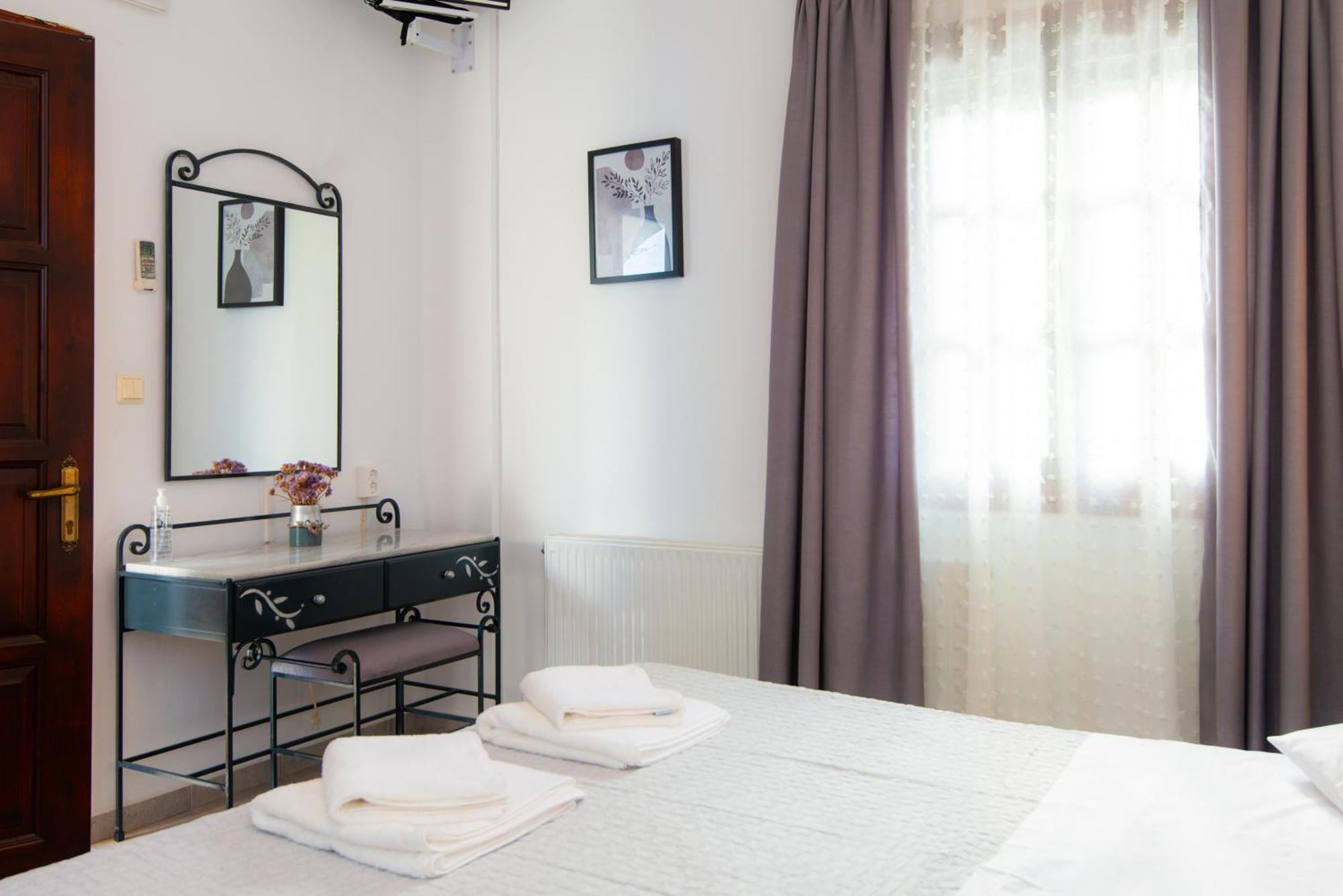 Pigi Rooms Аполлонія Екстер'єр фото