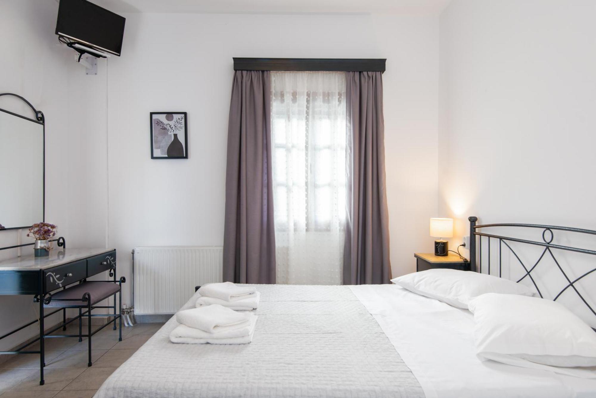 Pigi Rooms Аполлонія Екстер'єр фото